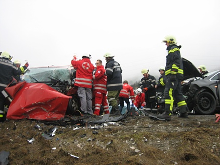 Verkehrsunfall B320 bei St.Martin am Grimming